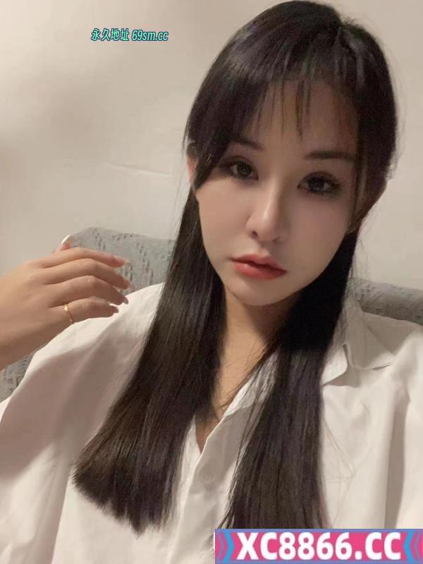 天河反差感骚妹