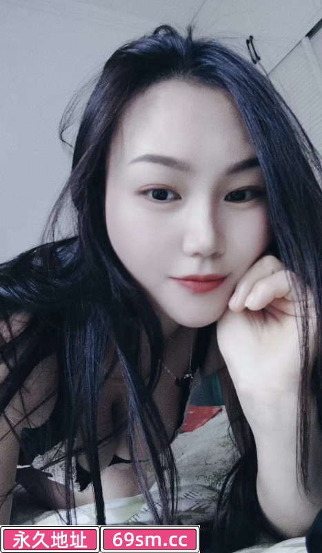 粉嫩性感好身材小玉