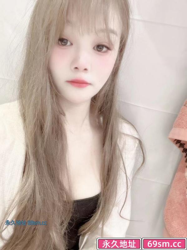 长腿乖乖妹