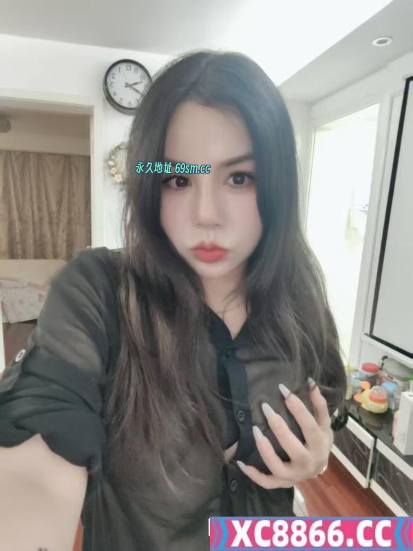 栖霞伊伊