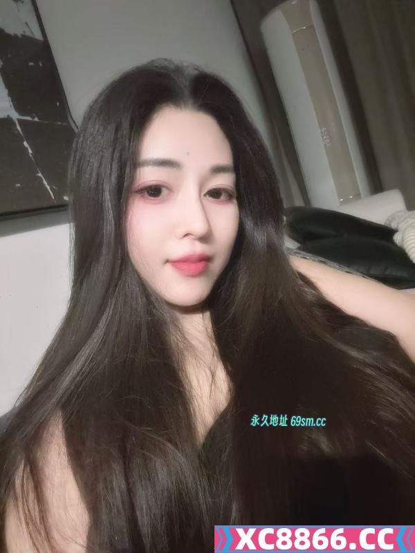 大长腿可舌吻丰满梓琪