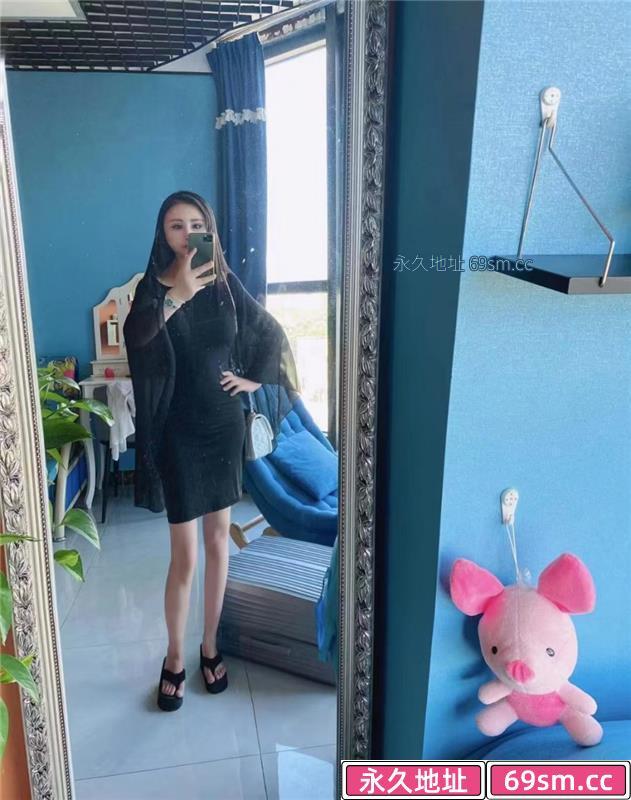 美腿骚货小妹妹