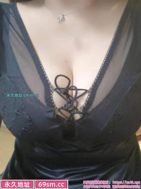 大奶肥臀熟女