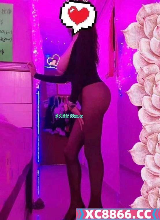 长腿肥臀少妇