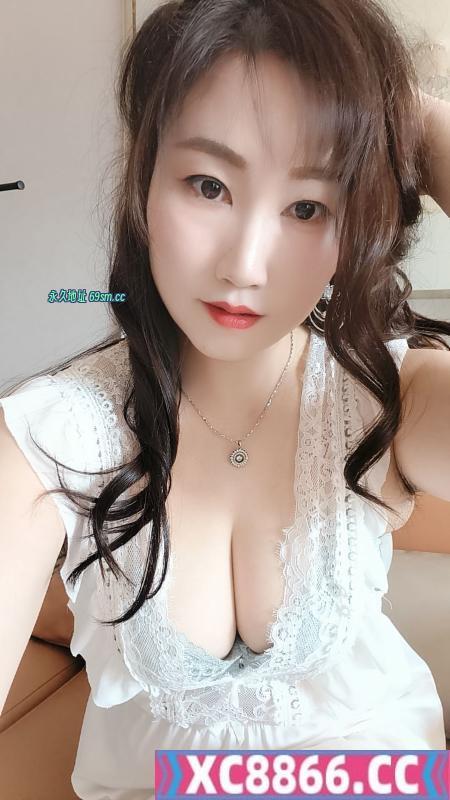 长沙翘臀少妇金麗