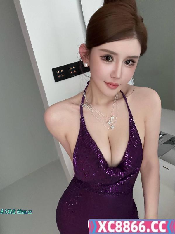 黑丝大胸御姐雪梨老师
