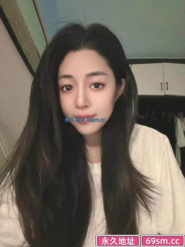 长腿丰满兼职梓琪