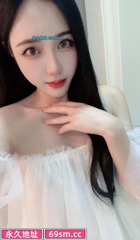 妩媚小姐姐