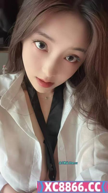 西安粉嫩喷水紧致甜妹