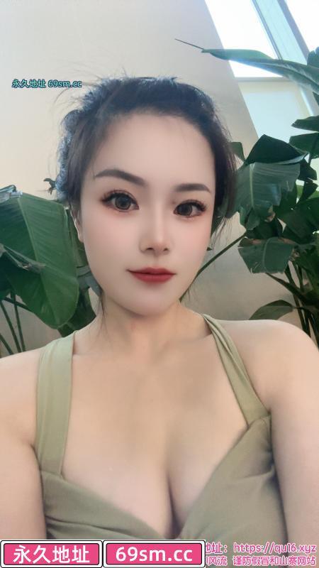 居家D奶小姐姐