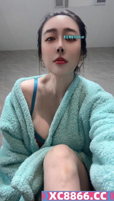性感妩媚御姐