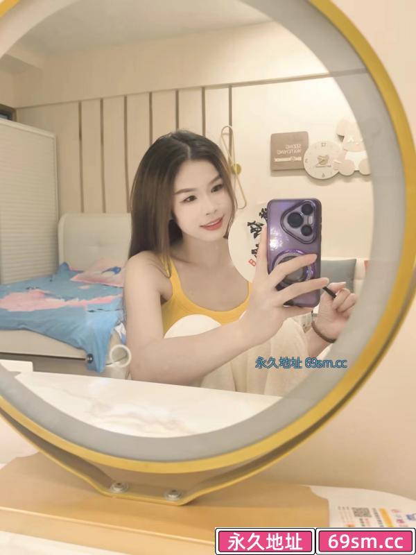 深喉舌吻娇小朵朵