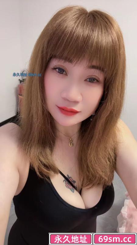 双飞熟女