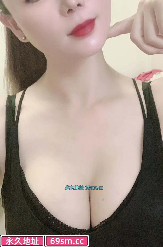 体育西路 大胸妹