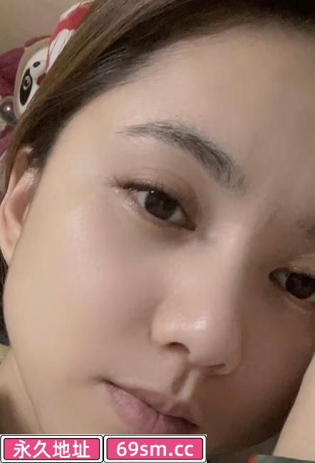 卖家电的兼职小姐姐