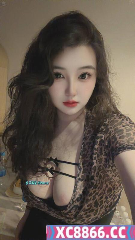 景德镇巨臀大胸骚女