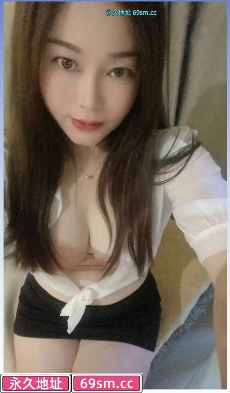 龙岗玲玲的大奶