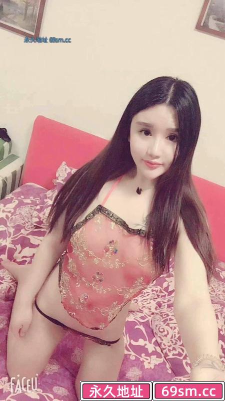 滨湖大胸中项个人笑笑