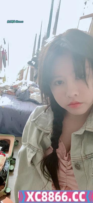 天河萝莉妹小伊
