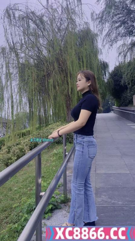 江夏性感少妇