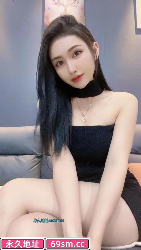 舌吻小骚货墨菲