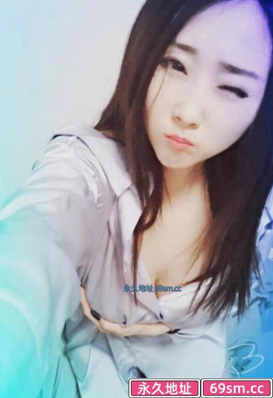 大胸美眉云朵老师
