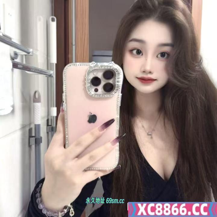 可爱乖巧小美女婉茹
