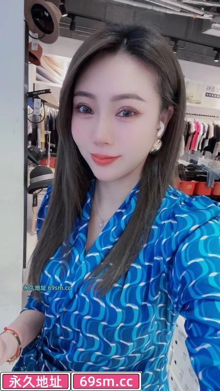 白嫩颜值系西西