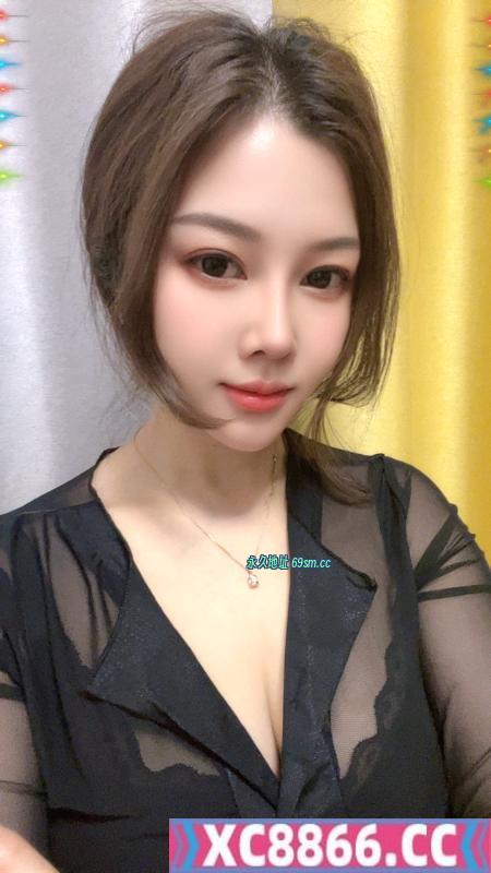 翘臀人妻小娜