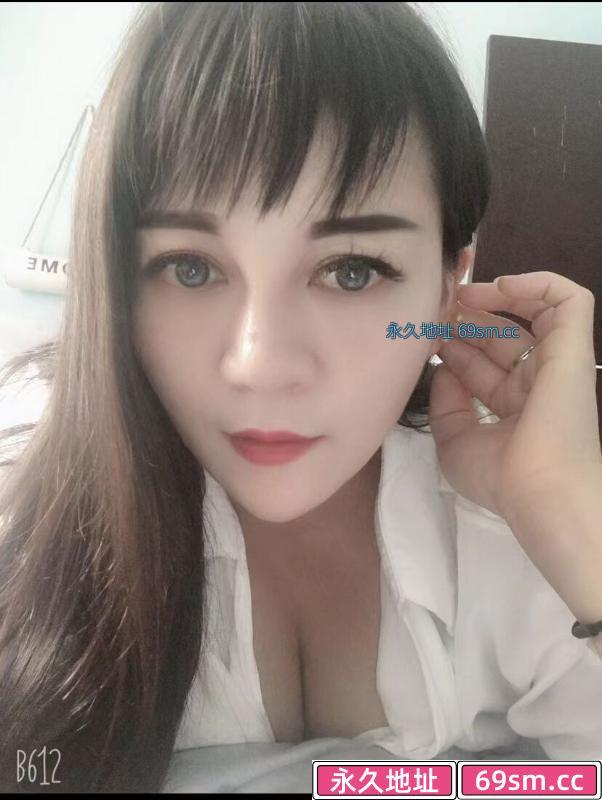 颜射熟女黑玫瑰