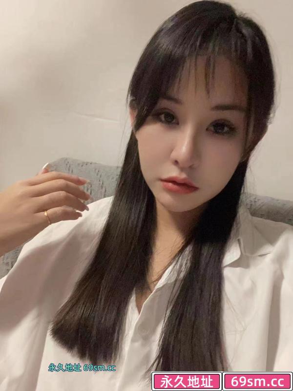身材好颜值高妹子