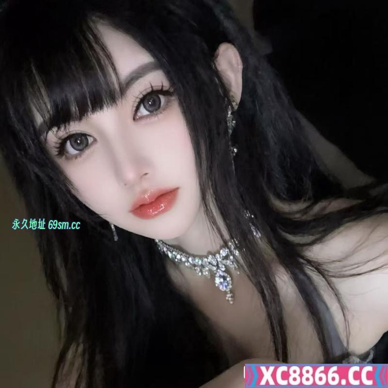 汉口美女蓝齐儿姐妹花