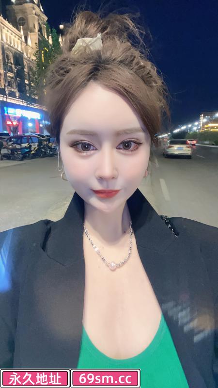 济宁个人肤白貌美