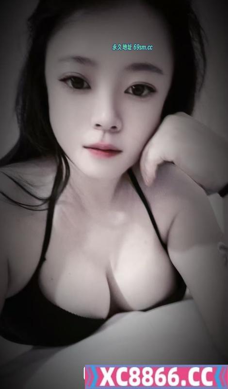 滨湖白皙美女