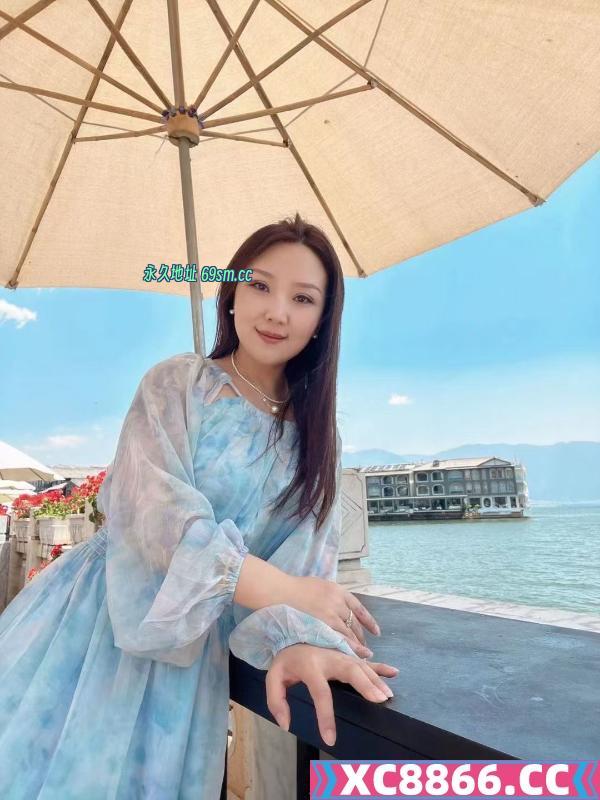 体验活多美女