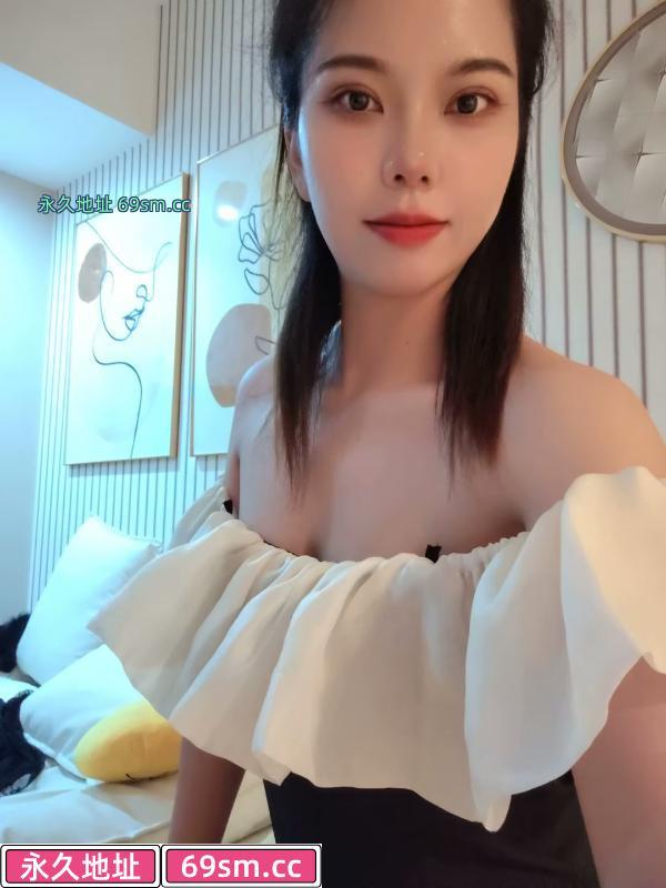 玲珑大厦林闪闪