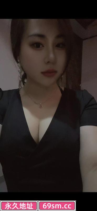 龙岗 芯儿