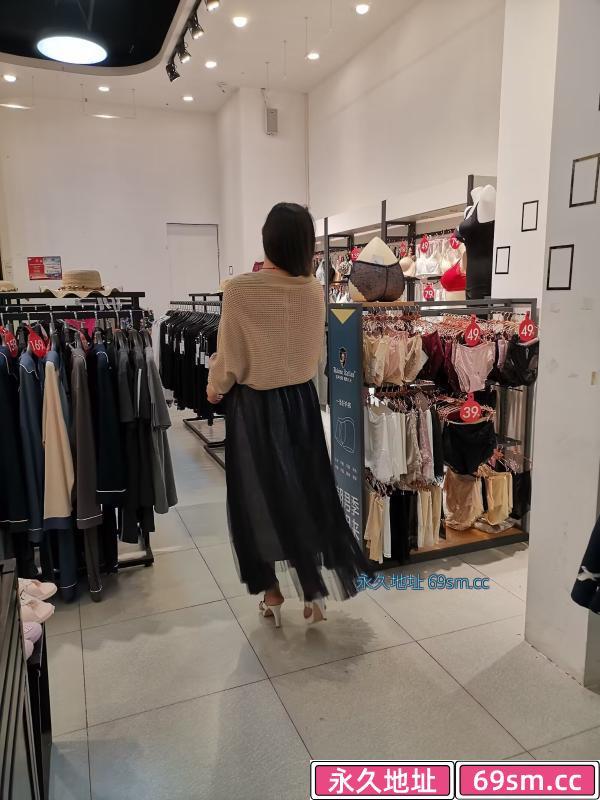 铁机路老嫂子