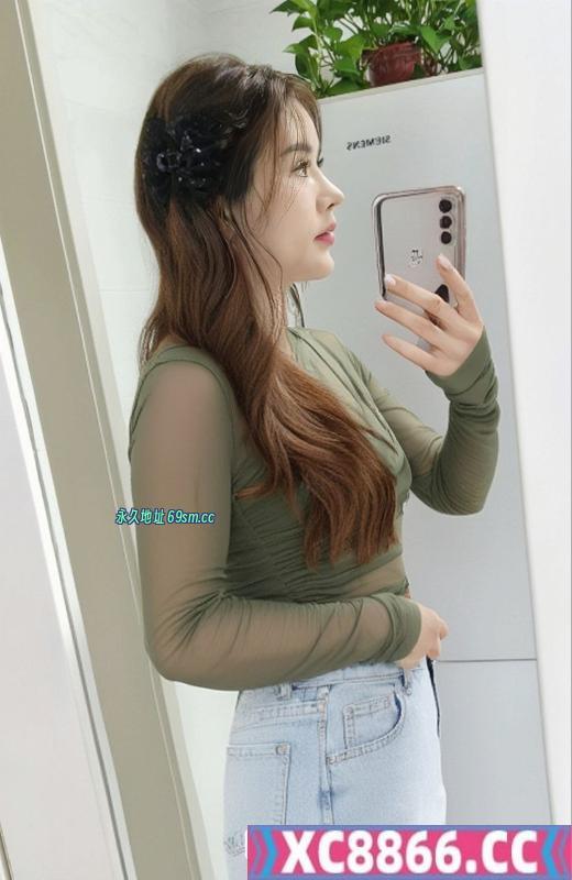 舌吻瑶族妹安妮娜