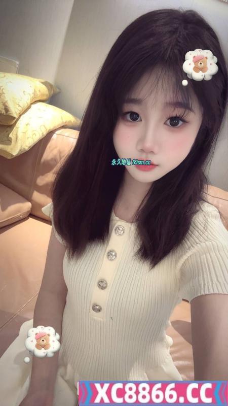 小店嫩妹甜甜