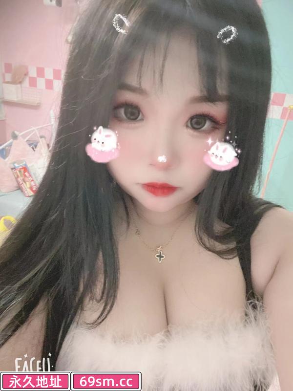 可爱小胖妹