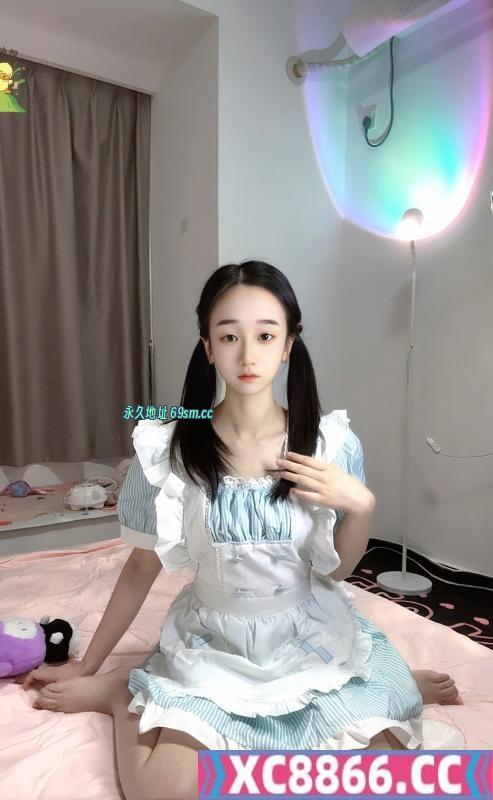 五堡双马尾小甜妹