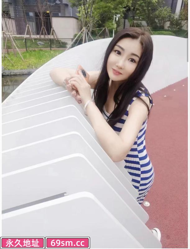 风韵大屁股美娜