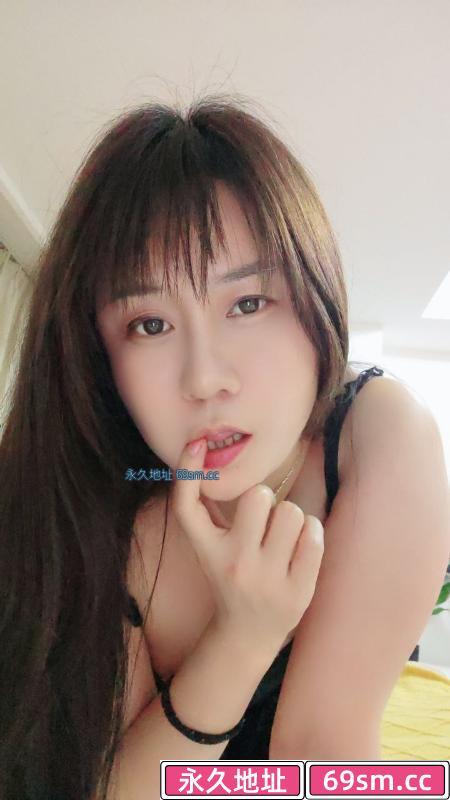 服务系制服少妇小梅