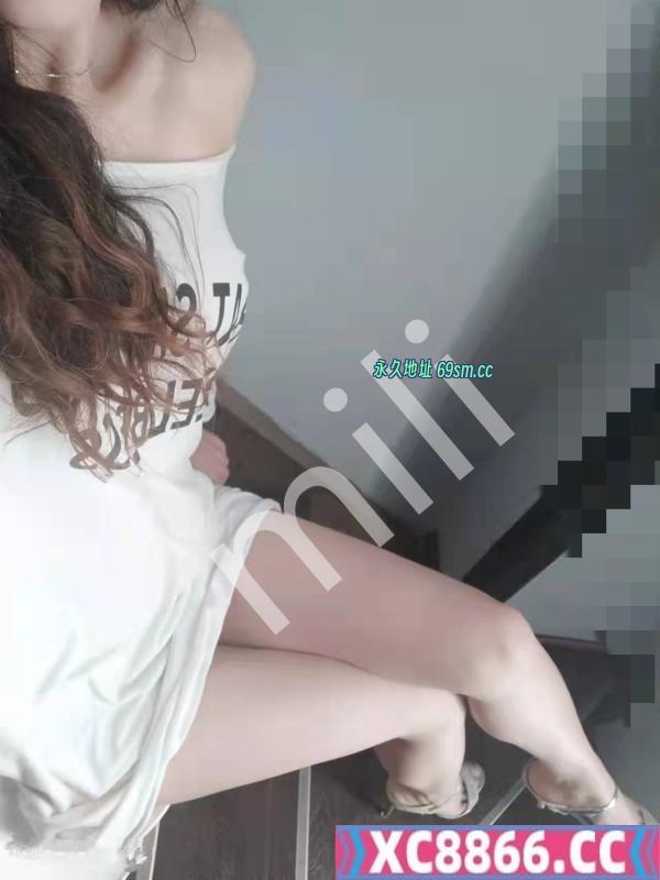 西门性感长腿御姐