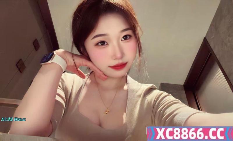 丰满零零后小妹