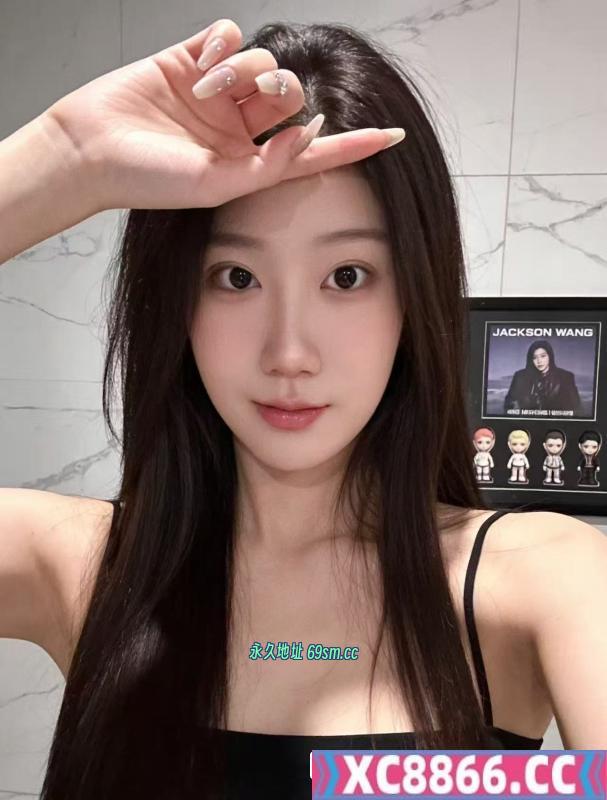 在校兼职嫩妹大长腿