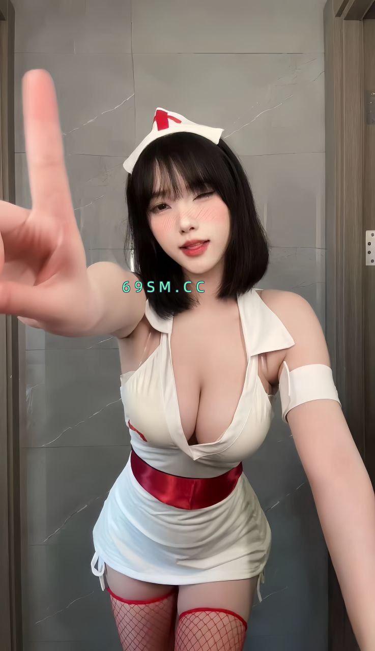36D蜜桃臀骚妹妹