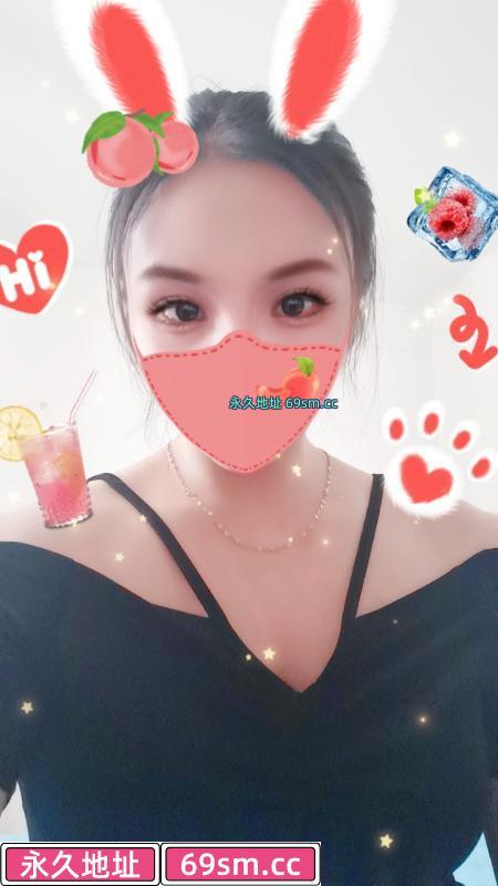 汉口火车站小巧妹子