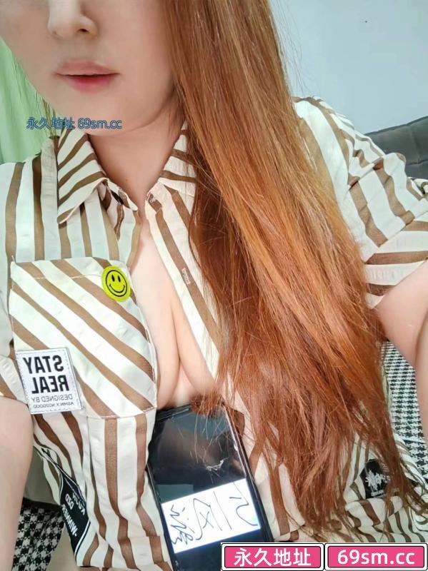 车震豪乳少妇